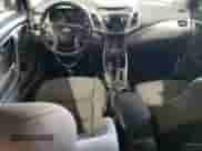 2015 Hyundai Elantra SE с VIN KMHDH4AE1FU248931, выставлен на аукционе Copart как лот 90270145 с пробегом Не указан миль и Списание • Salvage title. История ставок и продаж доступна на DreamBid. Изображение 8.