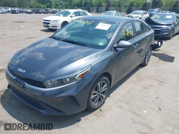 ✅ 2024 Kia Forte LXS • VIN: 3KPF24AD6RE804742 • Lot: 42804745. Listed on IAAI with 9,939 mi. Free auction sales archive from the USA and detailed vehicle history report at DreamBid. Image 18.