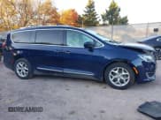 ✅ 2018 Chrysler Pacifica Touring L Plus • VIN: 2C4RC1EG1JR112596 • Lot: 43605978. Listed on IAAI with 141,400 mi. Free auction sales archive from the USA and detailed vehicle history report at DreamBid. Image 13.