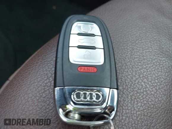 ✅ 2015 Audi A6 Premium Plus • VIN: WAUFGAFCXFN017412 • Лот: 42901415. Опубликован ранее на IAAI с пробегом 82 531 миль. Бесплатный доступ к архиву аукционных продаж из США и подробный отчёт об истории автомобиля на DreamBid. Изображение 11.