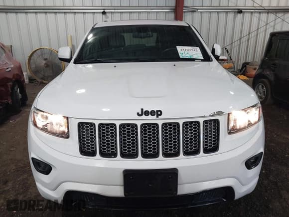 ✅ 2015 Jeep Grand Cherokee Laredo • VIN: 1C4RJFAG6FC814390 • Лот: 43103742. Опубликован ранее на IAAI с пробегом 95 425 миль. Бесплатный доступ к архиву аукционных продаж из США и подробный отчёт об истории автомобиля на DreamBid. Изображение 12.