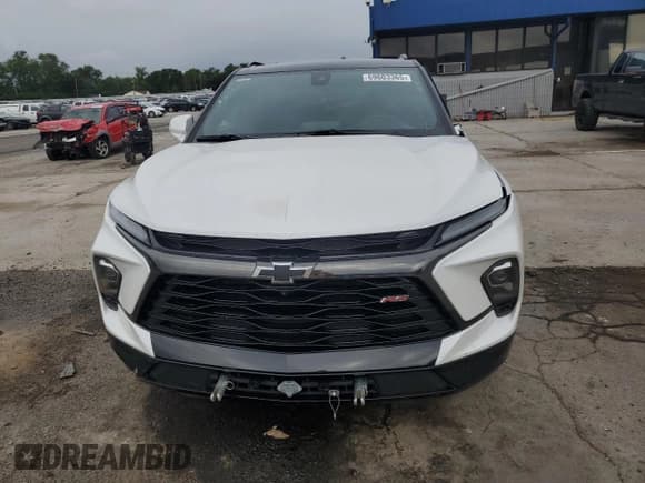 ✅ 2024 Chevrolet Blazer RS • VIN: 3GNKBKRS9RS147787 • Lot: 69603365. Listed on Copart with 10,298 mi. Free auction sales archive from the USA and detailed vehicle history report at DreamBid. Image 5.