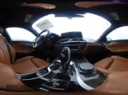 ✅ 2022 BMW 5 Series 530e • VIN: WBA13AG01NCJ72192 • Lot: 41809247. Listed on IAAI with 27,923 mi. Free auction sales archive from the USA and detailed vehicle history report at DreamBid. Image 19.