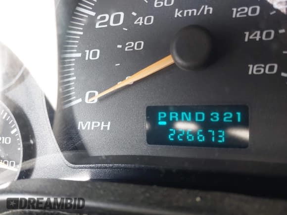 ✅ 2005 Chevrolet Express Passenger • VIN: 1GNFG15T751169844 • Lot: 42393893. Listed on IAAI with 226,673 mi. Free auction sales archive from the USA and detailed vehicle history report at DreamBid. Image 15.