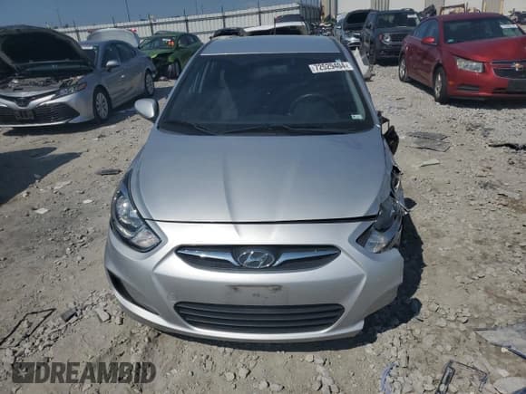 ✅ 2013 Hyundai Accent GS • VIN: KMHCT5AE4DU091473 • Lot: 72529404. Wystawiony na Copart z przebiegiem 65 799 mil. Bezpłatny archiwum sprzedaży aukcyjnych z USA i szczegółowy raport historii pojazdu na DreamBid. Zdjęcie 5.