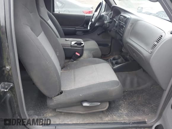 ✅ 2003 Ford Ranger XL Fleet • VIN: 1FTZR15E63TA28346 • Lot: 42595300. Listed on IAAI with 125,004 mi. Free auction sales archive from the USA and detailed vehicle history report at DreamBid. Image 5.