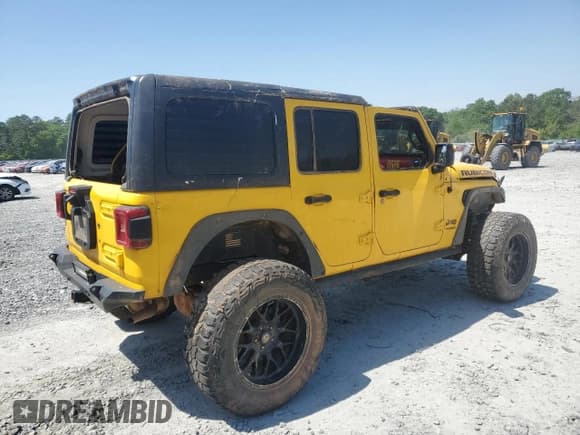 ✅ 2021 Jeep Wrangler Unlimited Rubicon • VIN: 1C4HJXFG3MW620194 • Лот: 51576865. Опубликован ранее на Copart с пробегом 67 502 миль. Бесплатный доступ к архиву аукционных продаж из США и подробный отчёт об истории автомобиля на DreamBid. Изображение 3.