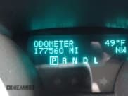 ✅ 2012 Chevrolet Traverse 2LT • VIN: 1GNKVJED2CJ285320 • Lot: 43563492. Wystawiony na IAAI z przebiegiem 177 560 mil. Bezpłatny archiwum sprzedaży aukcyjnych z USA i szczegółowy raport historii pojazdu na DreamBid. Zdjęcie 7.