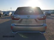 ✅ 2018 Lexus RX 350L Premium • VIN: JTJGZKCA6J2007493 • Лот: 43615191. Опубликован ранее на IAAI с пробегом 143 112 миль. Бесплатный доступ к архиву аукционных продаж из США и подробный отчёт об истории автомобиля на DreamBid. Изображение 17.