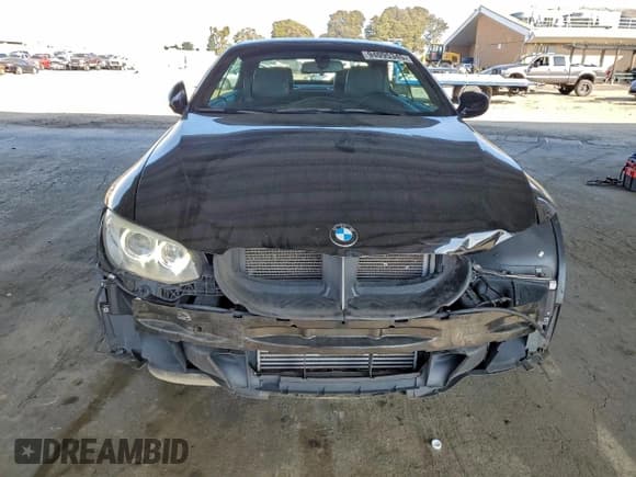 ✅ 2011 BMW 3 Series 335is • VIN: WBADX1C51BE569856 • Лот: 94095345. Опубликован ранее на Copart с пробегом 97 015 миль. Бесплатный доступ к архиву аукционных продаж из США и подробный отчёт об истории автомобиля на DreamBid. Изображение 5.