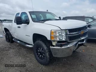 ✅ 2013 Chevrolet Silverado 2500HD Work Truck • VIN: 1GC2KVCG7DZ403046 • Lot: 42442506. Listed on IAAI with 304,543 mi. Free auction sales archive from the USA and detailed vehicle history report at DreamBid. Image 1.