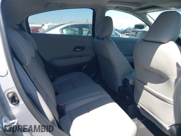 ✅ 2022 Honda HR-V EX-L • VIN: 3CZRU5H73NM725519 • Lot: 42002243. Listed on IAAI with 36,132 mi. Free auction sales archive from the USA and detailed vehicle history report at DreamBid. Image 8.