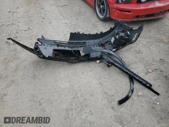 2020 Chevrolet Blazer RS z VIN 3GNKBERSXLS655971, wystawiony jako Copart lot #69774285 z przebiegiem 137 905 mil mil oraz Szkoda całkowita • Salvage title. Historia ofert i sprzedaży dostępna na DreamBid. Obrazek 13.