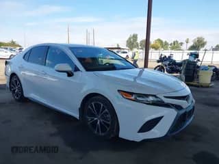 2020 Toyota Camry SE с VIN 4T1G11AK0LU391869, выставлен на аукционе IAAI как лот 43263601 с пробегом 74 946 миль миль и . История ставок и продаж доступна на DreamBid. Изображение 1.