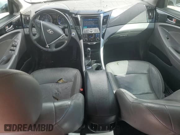 ✅ 2013 Hyundai Sonata Limited • VIN: 5NPEC4AC0DH676552 • Lot: 73004114. Listed on Copart with 102,424 mi. Free auction sales archive from the USA and detailed vehicle history report at DreamBid. Image 8.