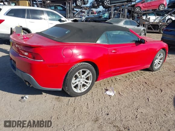 ✅ 2015 Chevrolet Camaro LT • VIN: 2G1FD3D3XF9105866 • Lot: 43492732. Wystawiony na IAAI z przebiegiem 52 281 mil. Bezpłatny archiwum sprzedaży aukcyjnych z USA i szczegółowy raport historii pojazdu na DreamBid. Zdjęcie 4.