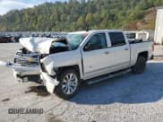 ✅ 2014 Chevrolet Silverado 1500 High Country • VIN: 3GCUKTEC0EG449570 • Lot: 71365495. Wystawiony na Copart z przebiegiem 105 255 mil. Bezpłatny archiwum sprzedaży aukcyjnych z USA i szczegółowy raport historii pojazdu na DreamBid. Zdjęcie 1.