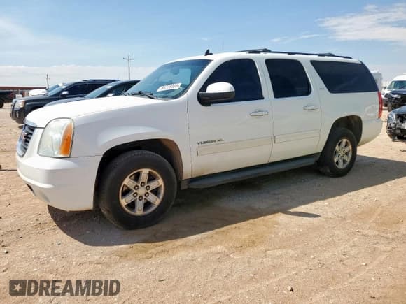 ✅ 2013 GMC Yukon XL SLT • VIN: 1GKS2KE70DR176525 • Lot: 68718035. Wystawiony na Copart z przebiegiem 288 092 mil. Bezpłatny archiwum sprzedaży aukcyjnych z USA i szczegółowy raport historii pojazdu na DreamBid. Zdjęcie 1.