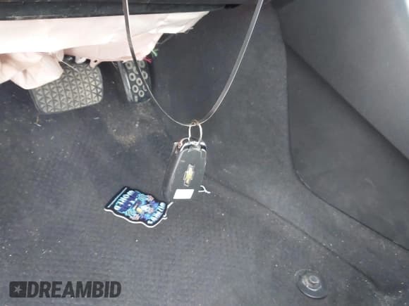 ✅ 2018 Chevrolet Malibu LT • VIN: 1G1ZD5ST1JF119358 • Lot: 42896891. Listed on IAAI with 118,570 mi. Free auction sales archive from the USA and detailed vehicle history report at DreamBid. Image 11.