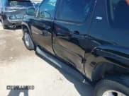 ✅ 2014 Chevrolet Suburban LT • VIN: 1GNSKJE74ER154882 • Lot: 43539759. Wystawiony na IAAI z przebiegiem 205 972 mil. Bezpłatny archiwum sprzedaży aukcyjnych z USA i szczegółowy raport historii pojazdu na DreamBid. Zdjęcie 6.