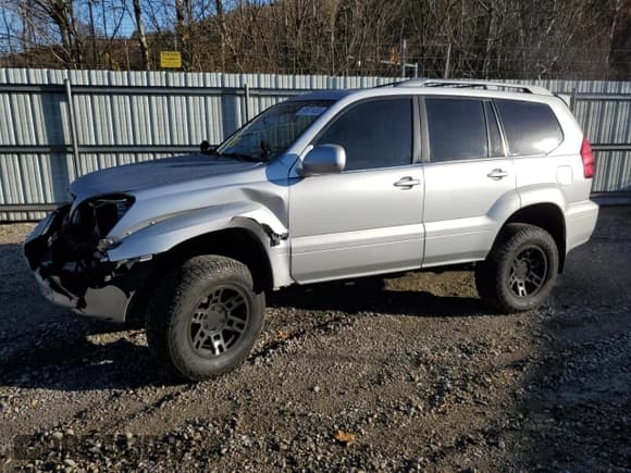 ✅ 2006 Lexus GX 470 • VIN: JTJBT20X060105894 • Лот: 91971455. Опубликован ранее на Copart с пробегом 217 140 миль. Бесплатный доступ к архиву аукционных продаж из США и подробный отчёт об истории автомобиля на DreamBid. Изображение 1.