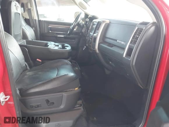 ✅ 2014 Ram 2500 Laramie • VIN: 3C6UR5NL7EG222732 • Lot: 43072790. Wystawiony na IAAI z przebiegiem 78 155 mil. Bezpłatny archiwum sprzedaży aukcyjnych z USA i szczegółowy raport historii pojazdu na DreamBid. Zdjęcie 5.