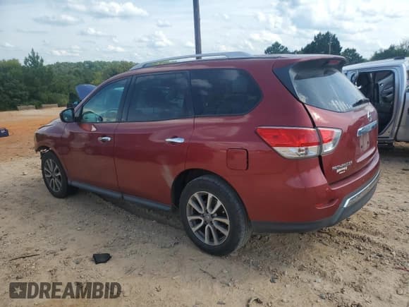 ✅ 2014 Nissan Pathfinder S • VIN: 5N1AR2MN7EC652112 • Lot: 70918995. Listed on Copart with 220,165 mi. Free auction sales archive from the USA and detailed vehicle history report at DreamBid. Image 2.