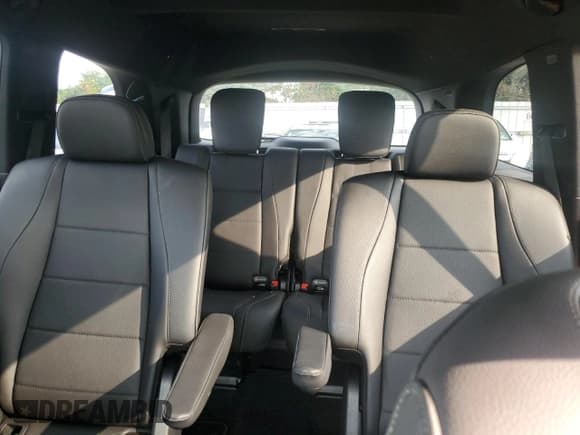 ✅ 2023 Mercedes-Benz GLS 450 • VIN: 4JGFF5KEXPA899920 • Lot: 70483805. Listed on Copart with 24,392 mi. Free auction sales archive from the USA and detailed vehicle history report at DreamBid. Image 10.