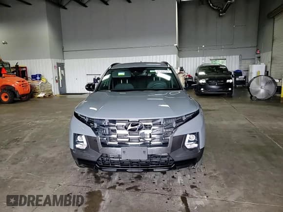 ✅ 2023 Hyundai Santa Cruz Night Edition • VIN: 5NTJCDAF6PH072955 • Лот: 69300725. Опубликован ранее на Copart с пробегом 16 061 миль. Бесплатный доступ к архиву аукционных продаж из США и подробный отчёт об истории автомобиля на DreamBid. Изображение 13.