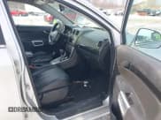 ✅ 2014 Chevrolet Captiva Sport LTZ • VIN: 3GNAL4EK6ES680751 • Lot: 41572545. Wystawiony na IAAI z przebiegiem 142 473 mil. Bezpłatny archiwum sprzedaży aukcyjnych z USA i szczegółowy raport historii pojazdu na DreamBid. Zdjęcie 5.