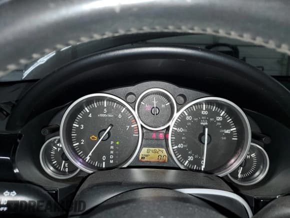 ✅ 2006 Mazda MX-5 Miata Touring • VIN: JM1NC25F660118732 • Lot: 74679834. Wystawiony na Copart z przebiegiem 84 824 mil. Bezpłatny archiwum sprzedaży aukcyjnych z USA i szczegółowy raport historii pojazdu na DreamBid. Zdjęcie 9.