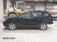 ✅ 2016 Subaru Forester 2.5i • VIN: JF2SJABC4GH565528 • Lot: 41684233. Wystawiony na IAAI z przebiegiem 32 357 mil. Bezpłatny archiwum sprzedaży aukcyjnych z USA i szczegółowy raport historii pojazdu na DreamBid. Zdjęcie 14.