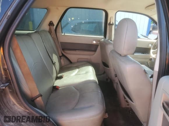 ✅ 2010 Mercury Mariner Premier • VIN: 4M2CN8H73AKJ06652 • Lot: 61690555. Listed on Copart with 202,434 mi. Free auction sales archive from the USA and detailed vehicle history report at DreamBid. Image 11.