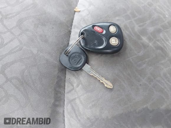 ✅ 2006 Saturn VUE • VIN: 5GZCZ63406S894128 • Lot: 41608871. Wystawiony na IAAI z przebiegiem 139 053 mil. Bezpłatny archiwum sprzedaży aukcyjnych z USA i szczegółowy raport historii pojazdu na DreamBid. Zdjęcie 11.