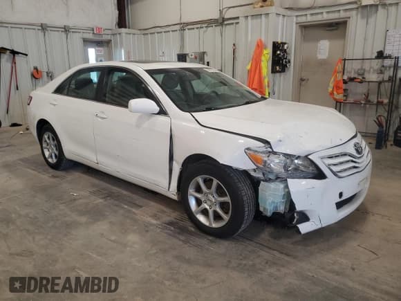 ✅ 2010 Toyota Camry XLE • VIN: JTNBK3EKXA3047613 • Lot: 89812395. Listed on Copart with 214,061 mi. Free auction sales archive from the USA and detailed vehicle history report at DreamBid. Image 4.