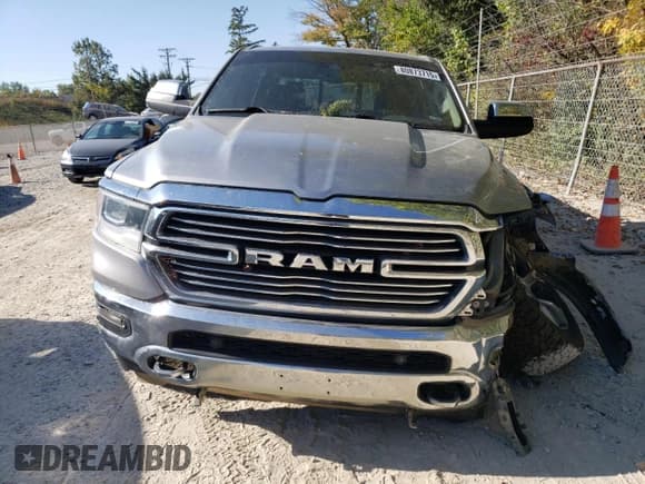 ✅ 2021 Ram 1500 Laramie • VIN: 1C6SRFJM4MN702874 • Lot: 80873715. Wystawiony na Copart z przebiegiem 81 379 mil. Bezpłatny archiwum sprzedaży aukcyjnych z USA i szczegółowy raport historii pojazdu na DreamBid. Zdjęcie 5.