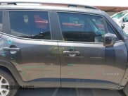 ✅ 2020 Jeep Renegade Latitude • VIN: ZACNJABB0LPL66690 • Lot: 42675393. Wystawiony na IAAI z przebiegiem 61 366 mil. Bezpłatny archiwum sprzedaży aukcyjnych z USA i szczegółowy raport historii pojazdu na DreamBid. Zdjęcie 12.