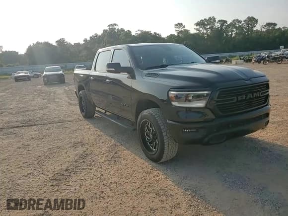 ✅ 2019 Ram 1500 • VIN: AL19AN01200052608 • Lot: 66092484. Wystawiony na Copart z przebiegiem 23 646 mil. Bezpłatny archiwum sprzedaży aukcyjnych z USA i szczegółowy raport historii pojazdu na DreamBid. Zdjęcie 10.