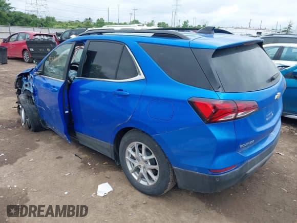 ✅ 2024 Chevrolet Equinox LT • VIN: 3GNAXKEG2RL264815 • Lot: 42363013. Listed on IAAI with 23,692 mi. Free auction sales archive from the USA and detailed vehicle history report at DreamBid. Image 3.