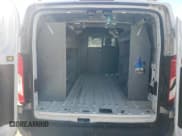 ✅ 2017 Ford Transit • VIN: 1FTYE1ZM2HKA16619 • Lot: 46957415. Wystawiony na Copart z przebiegiem 175 497 mil. Bezpłatny archiwum sprzedaży aukcyjnych z USA i szczegółowy raport historii pojazdu na DreamBid. Zdjęcie 10.