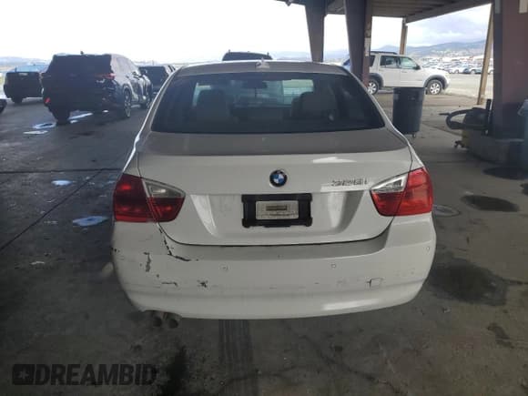 ✅ 2007 BMW 3 Series 328i • VIN: WBAVA33567KX72638 • Lot: 92535135. Listed on Copart with 149,135 mi. Free auction sales archive from the USA and detailed vehicle history report at DreamBid. Image 6.