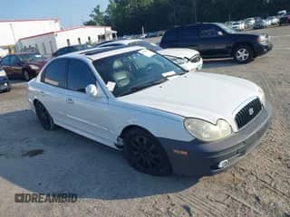 2002 Hyundai Sonata GLS с VIN KMHWF35H62A699782, выставлен на аукционе IAAI как лот 42776825 с пробегом 139 200 миль миль и . История ставок и продаж доступна на DreamBid. Изображение 1.