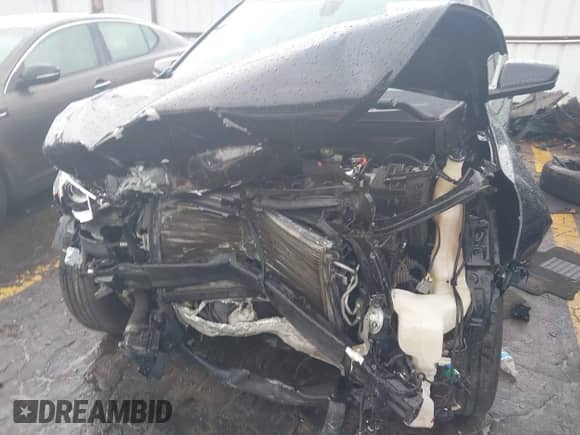 2018 Chevrolet Equinox LT z VIN 3GNAXLEU4JL307647, wystawiony jako IAAI lot #41973791 z przebiegiem Nie podano mil oraz . Historia ofert i sprzedaży dostępna na DreamBid. Obrazek 6.