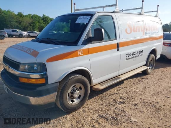 ✅ 2018 Chevrolet Express Cargo • VIN: 1GCWGAFG7J1906173 • Lot: 42176671. Listed on IAAI with 189,951 mi. Free auction sales archive from the USA and detailed vehicle history report at DreamBid. Image 17.
