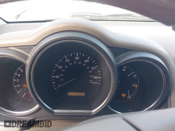 ✅ 2004 Lexus RX 330 • VIN: 2T2HA31U84C017316 • Lot: 43405757. Listed on IAAI with 209,809 mi. Free auction sales archive from the USA and detailed vehicle history report at DreamBid. Image 7.