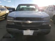 ✅ 2003 Chevrolet Silverado 1500 • VIN: IDCO004199ZZ • Лот: 85870734. Опубликован ранее на Copart с пробегом 289 533 миль. Бесплатный доступ к архиву аукционных продаж из США и подробный отчёт об истории автомобиля на DreamBid. Изображение 5.