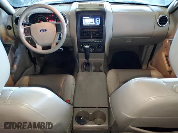 ✅ 2007 Ford Explorer XLT • VIN: 1FMEU73847UB59896 • Лот: 85782365. Опубликован ранее на Copart с пробегом 190 289 миль. Бесплатный доступ к архиву аукционных продаж из США и подробный отчёт об истории автомобиля на DreamBid. Изображение 8.