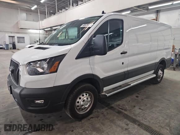 ✅ 2023 Ford Transit Cargo • VIN: 1FTBR2Y86PKB23773 • Lot: 68529635. Wystawiony na Copart z przebiegiem 30 113 mil. Bezpłatny archiwum sprzedaży aukcyjnych z USA i szczegółowy raport historii pojazdu na DreamBid. Zdjęcie 1.