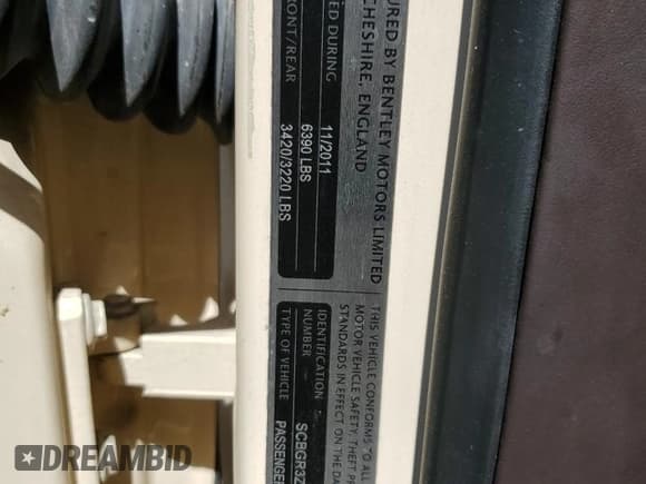 ✅ 2012 Bentley Continental GT • VIN: SCBGR3ZA3CC075458 • Lot: 71679835. Listed on Copart with 77,654 mi. Free auction sales archive from the USA and detailed vehicle history report at DreamBid. Image 12.