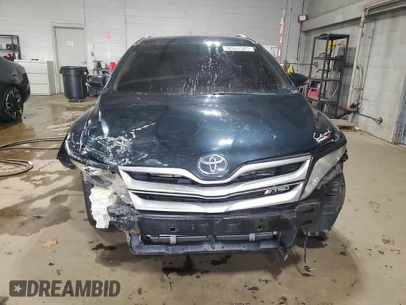 ✅ 2013 Toyota Venza LE • VIN: 4T3BA3BB1DU037971 • Lot: 92657525. Listed on Copart with 208,294 mi. Free auction sales archive from the USA and detailed vehicle history report at DreamBid. Image 5.